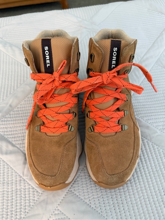 Sorel Shoes - Sorel Kinetic Impact Conquest Boots Tan Suede w/Orange Laces Sz 7